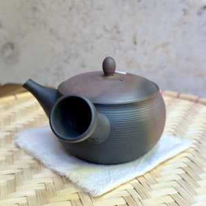 Gyokko Kuro Senbori Yōhen kyusu 300 ml