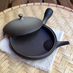 "Shibokyusu" Tokoname teakanna