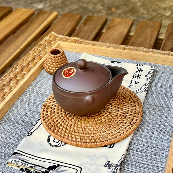 Japanese teapot Hohin