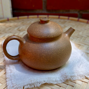 Yixingi teakanna
