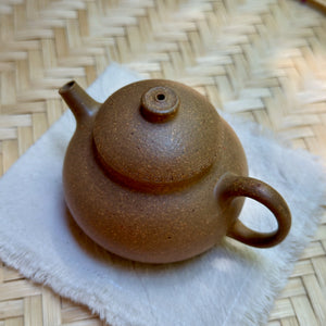 Yixingi teakanna