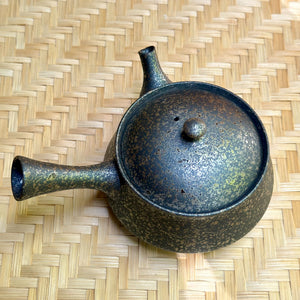 Hamu mázas Tokoname kyusu kanna