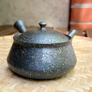 Hamu mázas Tokoname kyusu kanna