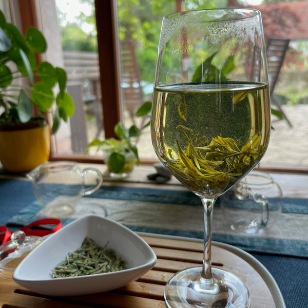 Long Jing 'Sárkánykút' zöld tea