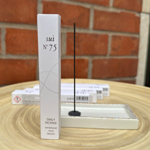 SUI No. 75 - Japán füstölő