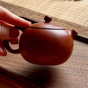 Xi shi Yixing clay pot