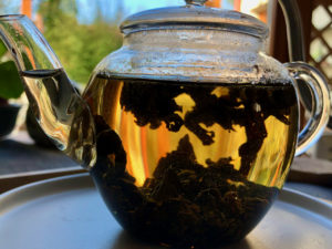 Amber gaba oolong. A light oolong with an extremely high Gaba content, a sweet, spicy taste.